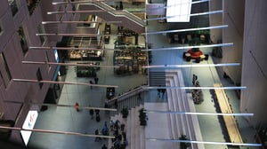 Oversiktsbilde av atriet.