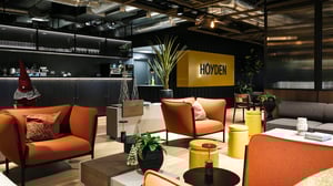 Høyden er byggets restaurant, som ligger i øverste etasje.